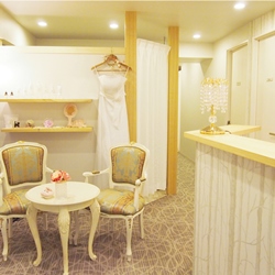 美4salon吉祥寺店の概観写真