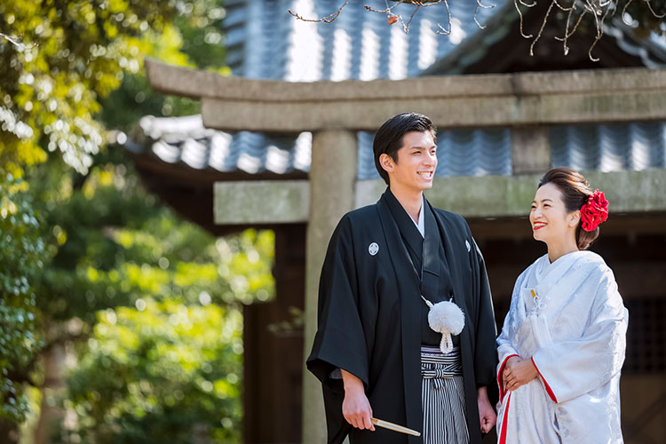 神社で結婚式