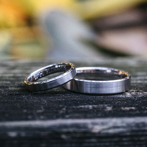 結婚指輪 つけっぱなしに適した素材 デザインは 先輩カップルの事情を調査 花嫁ノート
