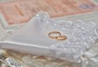 【男性用】結婚指輪5つの選び方。男性が付けたくなるリングデザインと相場