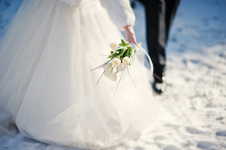 1月の結婚式は費用・式場の面で助かる！防寒対策や日取りには注意して