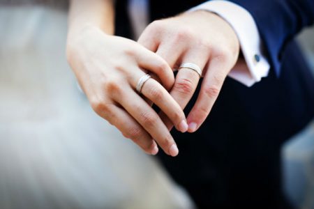 結婚指輪の購入場所は？後悔しないお店選び、4つのポイント