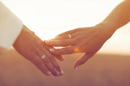 婚姻届を出した後もしばらく別居する「別居婚」の手続き