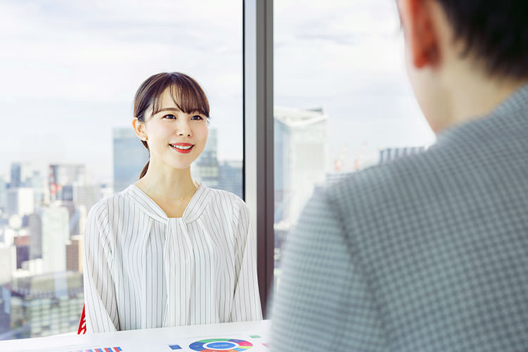 会社員の女性