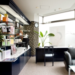 BLV(ブルー)FAVORIX GROUPブルー久茂地店の概観写真