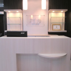 BLV(ブルー)FAVORIX GROUP スタイルラボ佐世保店の受付